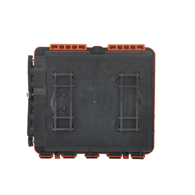 Outdoor壁に取り付けられたFTTH UT王の配電箱FDB516A